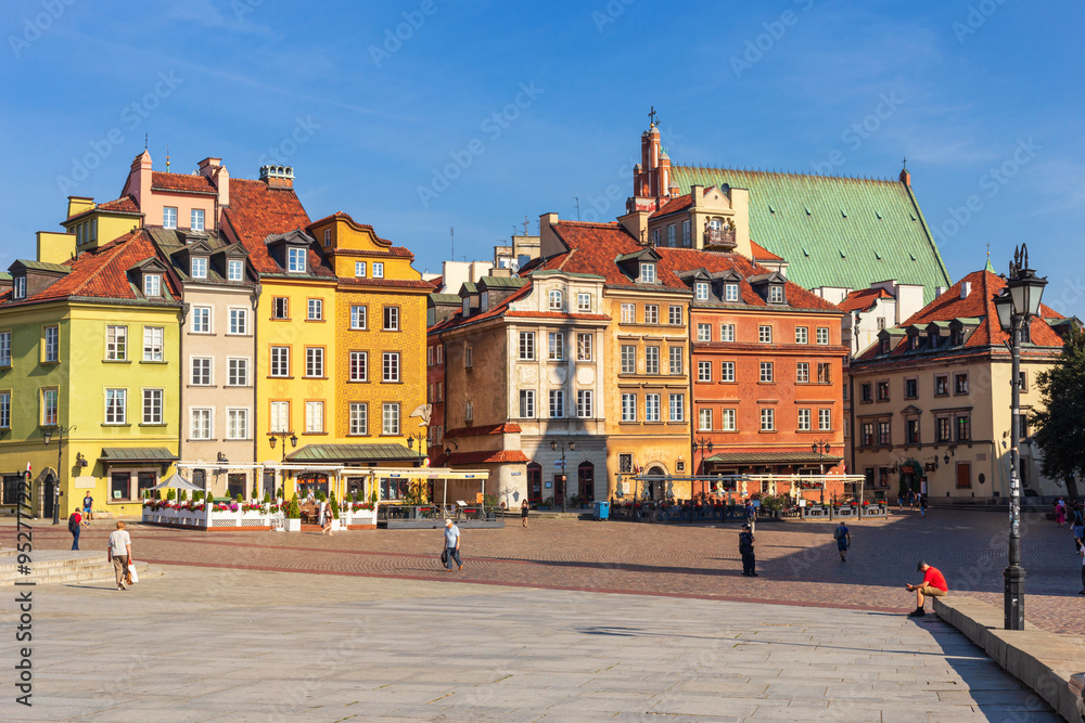 Cityscape - view of Castle Square in the Old Town of Warsaw, the Srodmiescie district in the center Warsaw, Poland Cityscape - view of Castle Square in the Old Town of Warsaw, the Srodmiescie district in the center Warsaw, Poland
