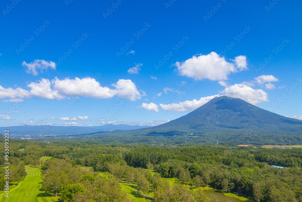 北海道ニセコの羊蹄山 北海道ニセコの羊蹄山