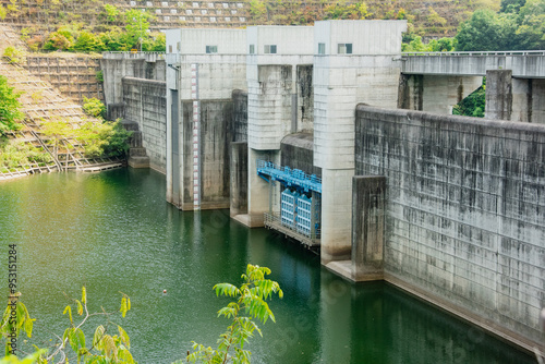 治水ダム photo