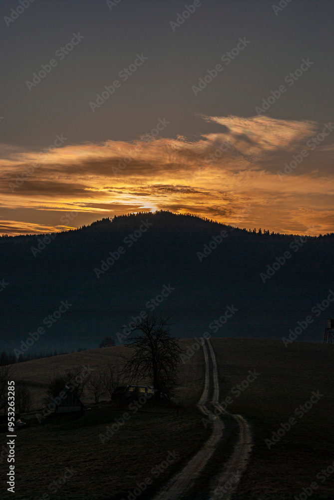 Obraz premium Dolina Popradu, Popradzki Park Krajobrazowy, wiosna