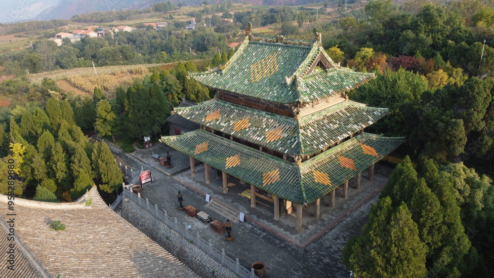 Obraz premium Chinese ancient architecture aerial photography