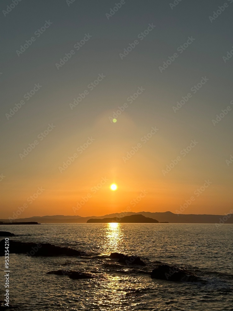 Fototapeta premium sunset over the sea