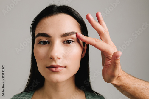 Cuadro en lienzo Blepharoplasty to get rid of excess skin from eyelids