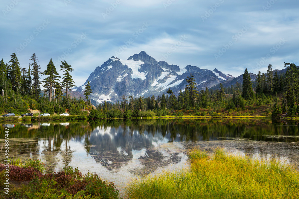 Picture lake Picture lake
