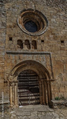 Calatañazor , Soria, España , detalles de la arquitectura Iglesia de Nuestra Señora del Castillo y Museo