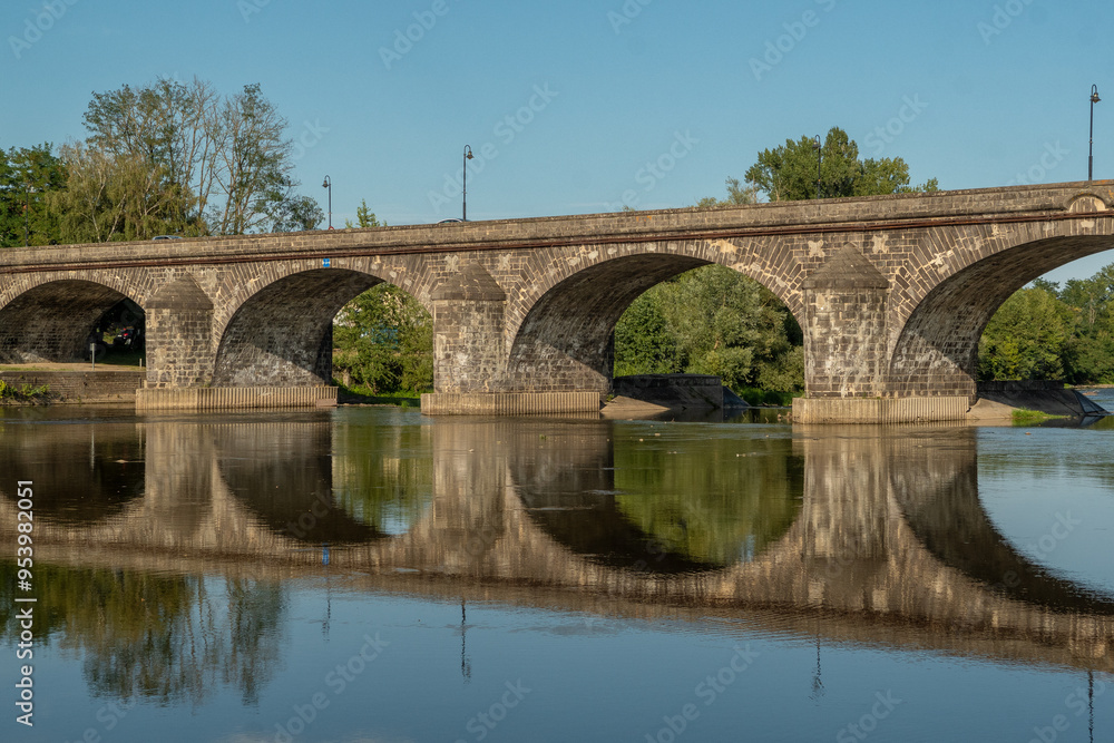 La ville de Pont-du-Chateau en Auvergne en France La ville de Pont-du-Chateau en Auvergne en France