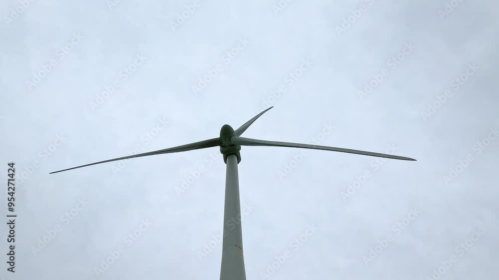 Windmill Blades Rotating in Scotland Windmill Blades Rotating in Scotland
