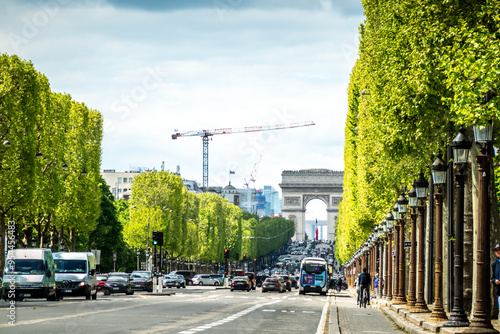 Fototapeta Naklejka Na Ścianę i Meble -  paris france city street scenes at daylight