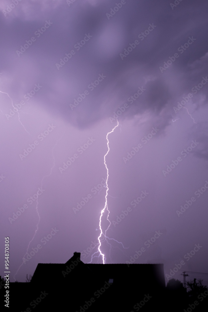 Naklejka premium Lightning in a summer thunderstorm