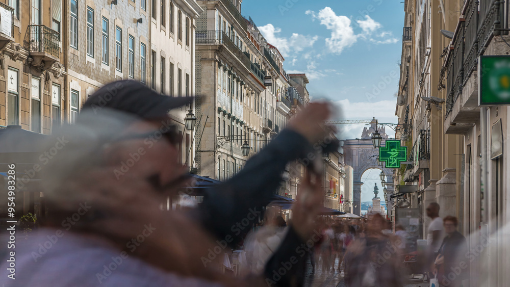 Naklejka premium Augusta Street seen with the Triumphal Arch timelapse