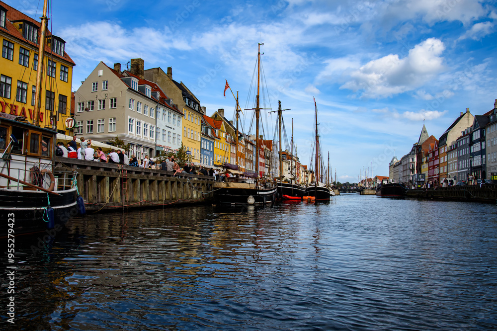 Fototapeta premium Canal in Nyhavn Harbour. Copenhagen, Denmark