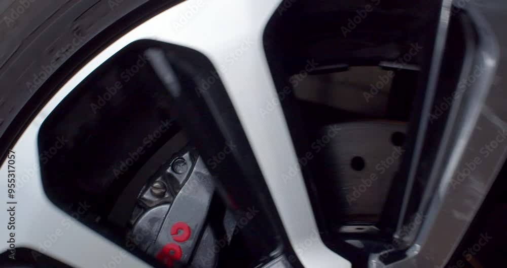 The wheels reflect light in silver and black.Polished wheels.Brake discs are drilled with holes to cool the brake discs. Upgrade your brakes to be more efficient. The wheels reflect light in silver and black.Polished wheels.Brake discs are drilled with holes to cool the brake discs. Upgrade your brakes to be more efficient.