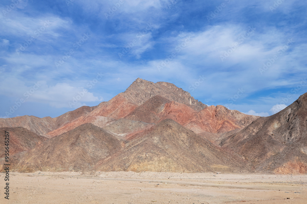 Fototapeta premium Eastern desert. Red sea Mountains Wadi Hammamt. Red sea. Egypt.