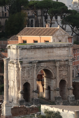 roman forum ruins