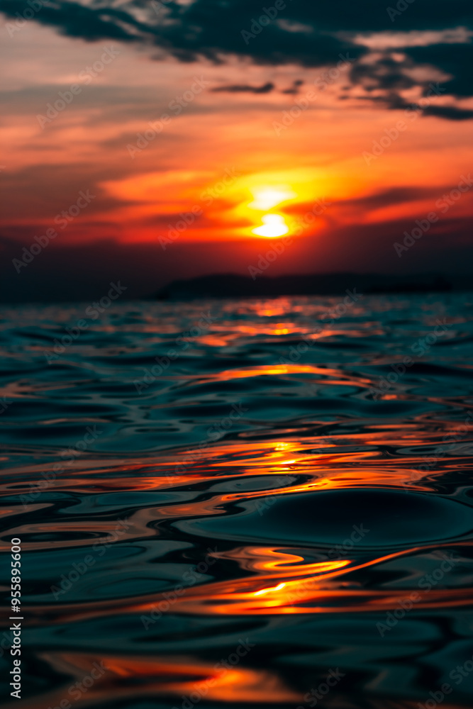 Fototapeta premium Sunset on sea