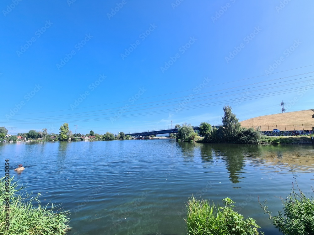 Fototapeta premium Blick auf die Spree (Fluss) in Berlin Treptow/Köpenick