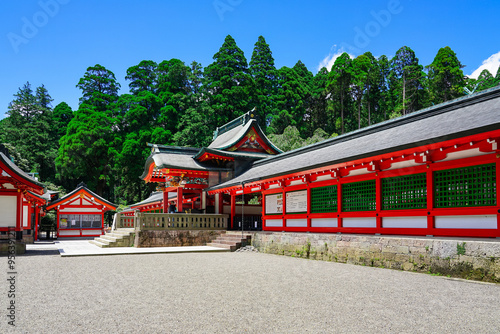 霧島神宮 国宝の幣殿・拝殿・本殿 (鹿児島県霧島市)