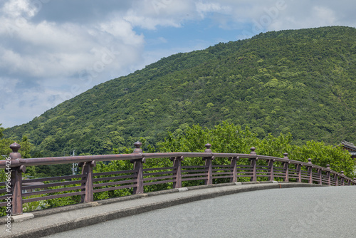 日本 三重県伊勢市のおはらい町を流れる五十鈴川に架かる新橋