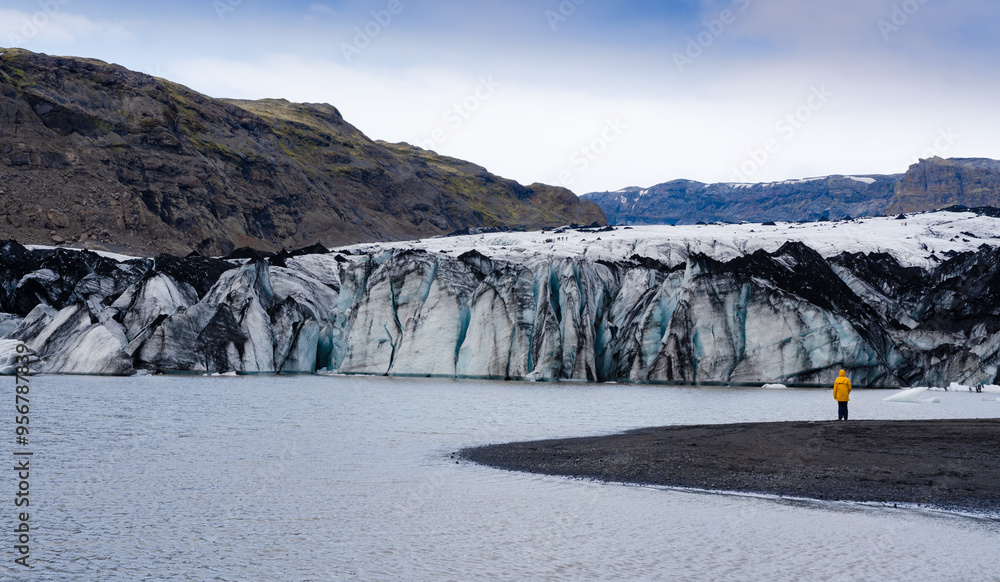 Vor dem Sólheimajökull