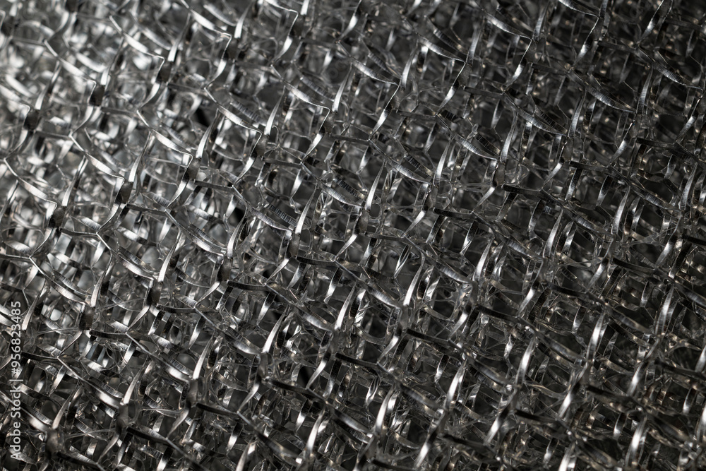 Detail on the aluminum part of the air filter.
Detail on the aluminum part of the air filter.