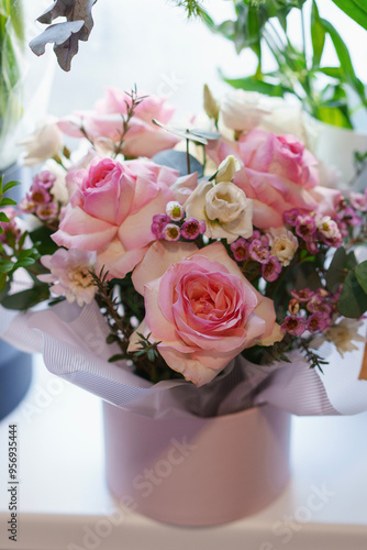 bouquet of pink roses