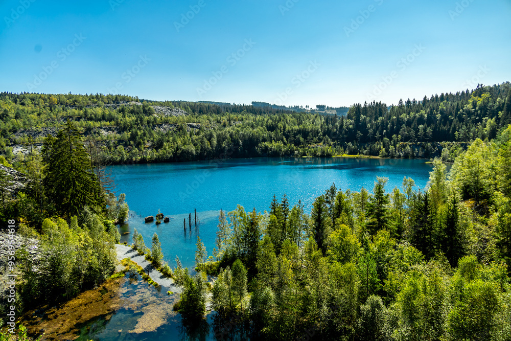 Spätsommer Wanderung durch den wunderschönen Thüringer Schieferpark bei Lehesten am Rennsteig - Thüringen - Deutschland Spätsommer Wanderung durch den wunderschönen Thüringer Schieferpark bei Lehesten am Rennsteig - Thüringen - Deutschland