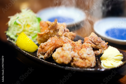 鶏肉の唐揚げ