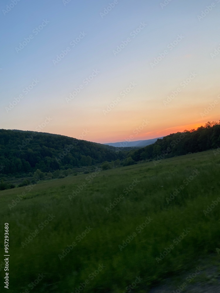 Fototapeta premium Western New York Hill Country at Sunset