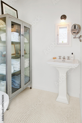 Modern design cottage bathroom sink photo