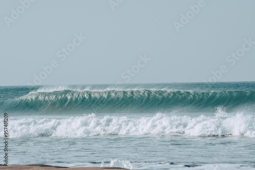 Fototapeta Naklejka Na Ścianę i Meble -  Onda no oceano pacifico - Lobitos, Peru