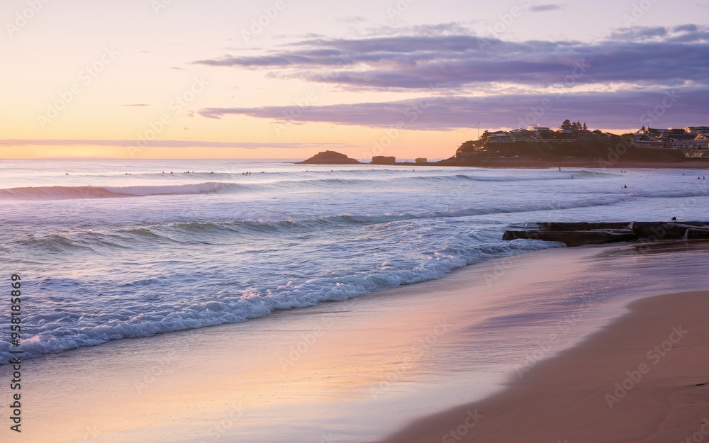 Obraz premium Bondi Beach Sunrise Serene Coastal Background in Sydney, Australia