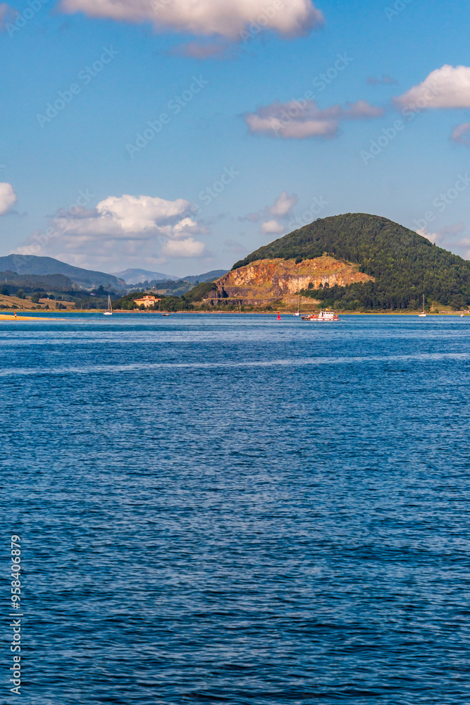 Paisaje en Santoña, Cantabria, España. Paisaje en Santoña, Cantabria, España.