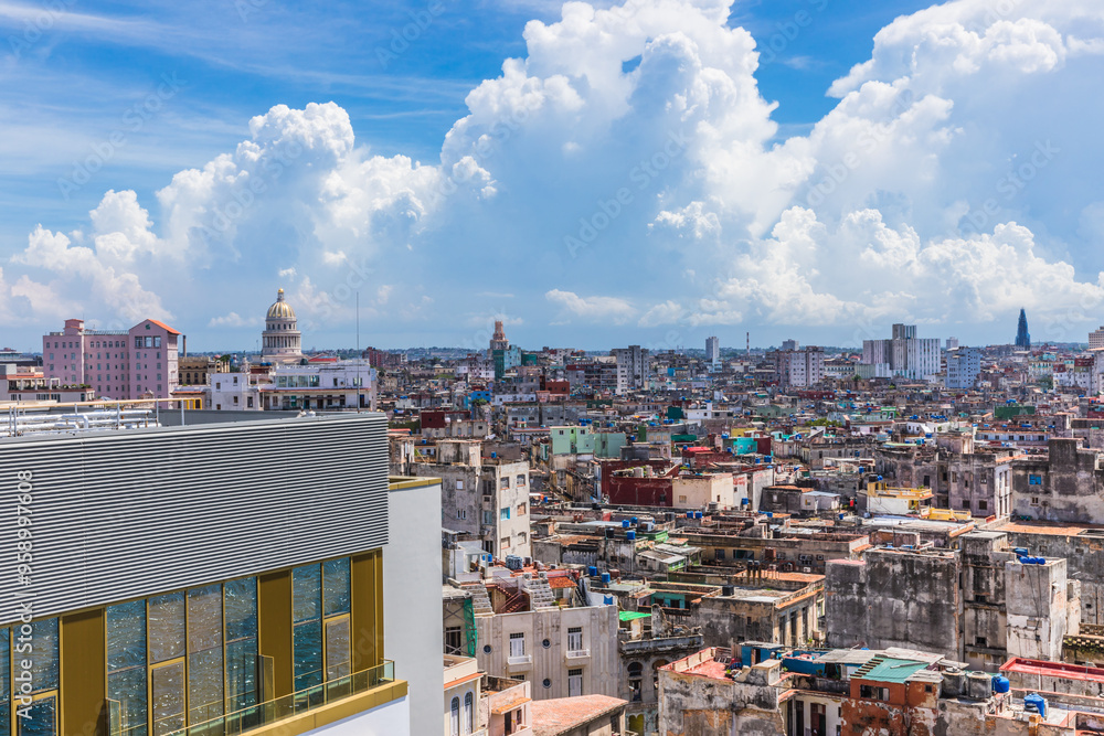 Naklejka premium view from the observation deck of the historical center of Havana and the Bay of Havana in Havana, Cuba
