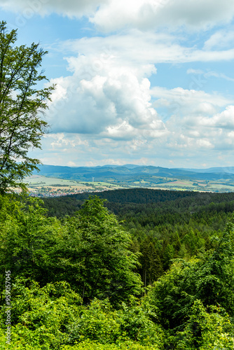 Eine wunderschöne frühlingshafte Wanderung rund um den Pleß Berg & der Burgruine Frankenberg bei Breitungen - Thüringen - Deutschland photo