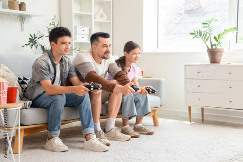 Father with his children on...