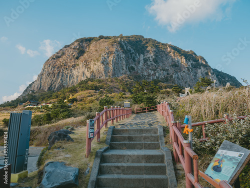제주도 서귀포시 산방산 지오트레일 산책로