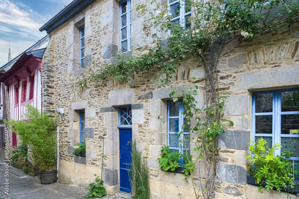 Treguier, old city in Brittany, typical street and houses
Treguier, old city in Brittany, typical street and houses