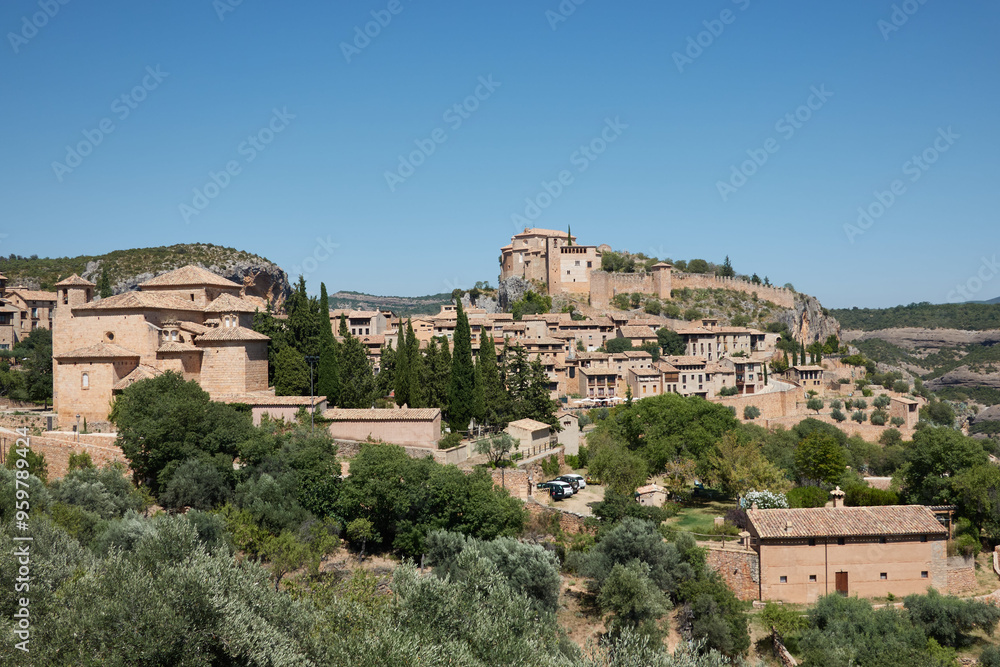 The Historical-Artistic complex of the town of Alquézar in the Sierra de Guara. Huesca, Aragon, Spain The Historical-Artistic complex of the town of Alquézar in the Sierra de Guara. Huesca, Aragon, Spain