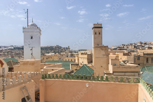 Obraz na płótnie view of the Mediaa and mosque at Fes w salonie