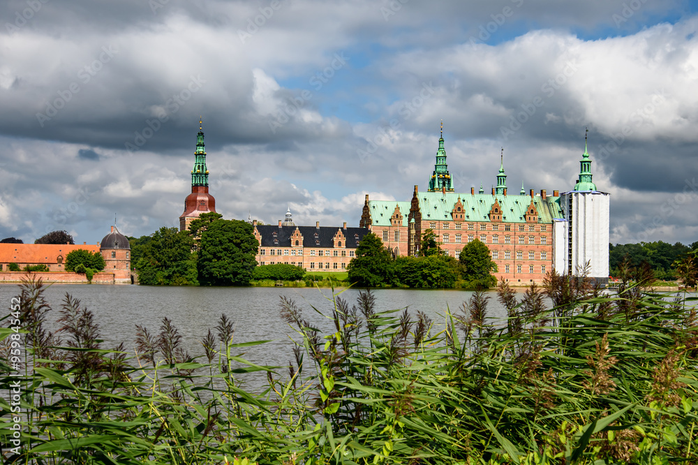 Frederiksborg Castle, the seat of the Danish kings in Hillerod, Denmark Frederiksborg Castle, the seat of the Danish kings in Hillerod, Denmark