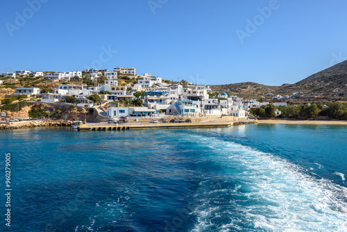 Fototapeta Naklejka Na Ścianę i Meble -  Donoussa, a beautiful small island in the southeastern Cyclades. Greece