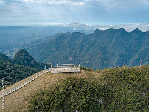 Cânions do Ronda, vista do Mirante Serra Parque, Bom Jardim da Serra, Santa Catarina, Brasil. photo