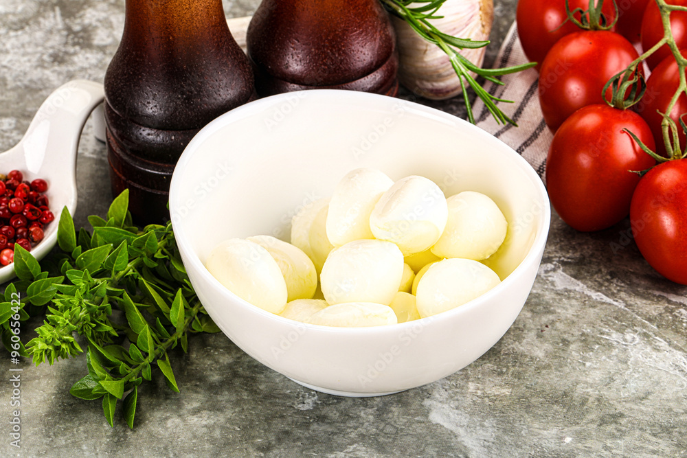 Small mozzarella mini cheese balls Small mozzarella mini cheese balls