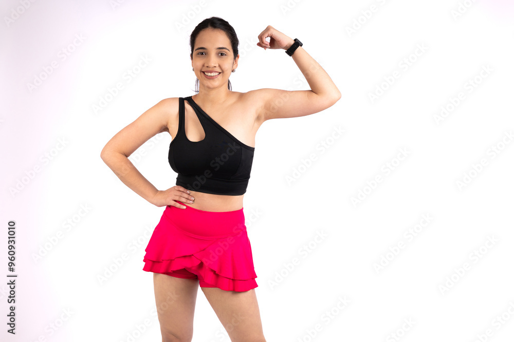 Mujer en ropa deportiva posando Mujer en ropa deportiva posando