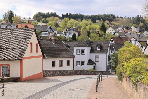 Blick in das Zentrum von Schalkenmehren bei Daun in der Eifel photo