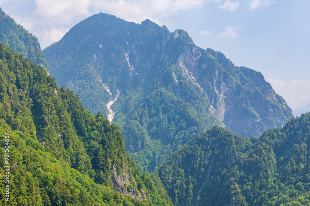 日本の風景・初夏 立山黒部アルペンルート 黒部ダム(黒部湖) 日本の風景・初夏 立山黒部アルペンルート 黒部ダム(黒部湖)