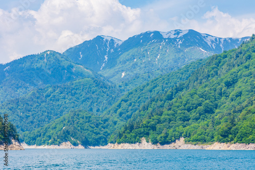 日本の風景・初夏 立山黒部アルペンルート 黒部ダム（黒部湖）