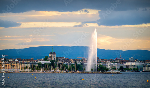 Tranquil evening panorama of Geneva with famous Jet d'Eau