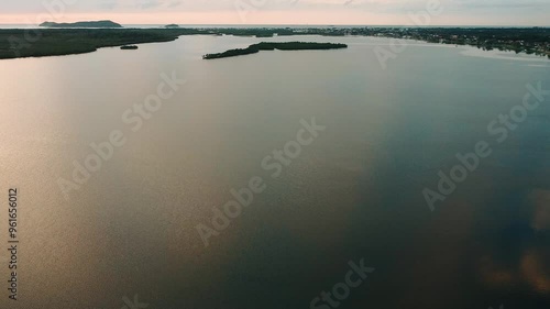 Vista aérea de drone de uma lagoa no Brasil photo