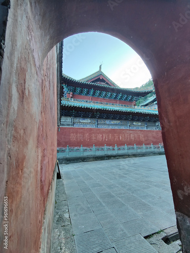 chinese temple photo